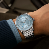 Breitling Navitimer GMT 41mm Automatic A32310171C1A1