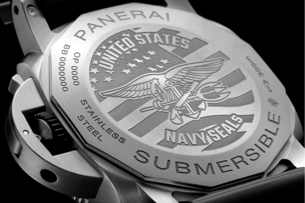 Panerai Submersible Navy Seals GMT 44mm Automatic PAM01323