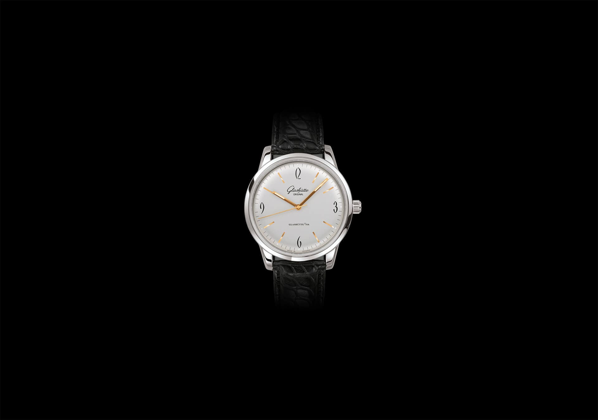 Glashutte Original Sixties 39mm Automatic 1-39-52-01-02-04