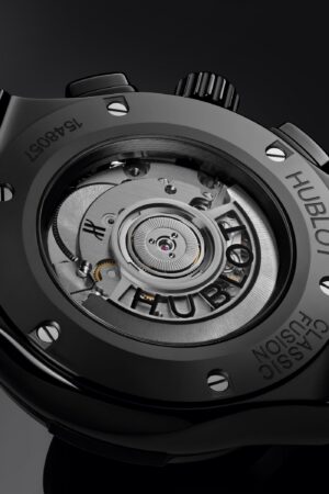 classic-fusion-aerofusion-black-magic-45-close-up-shot-2