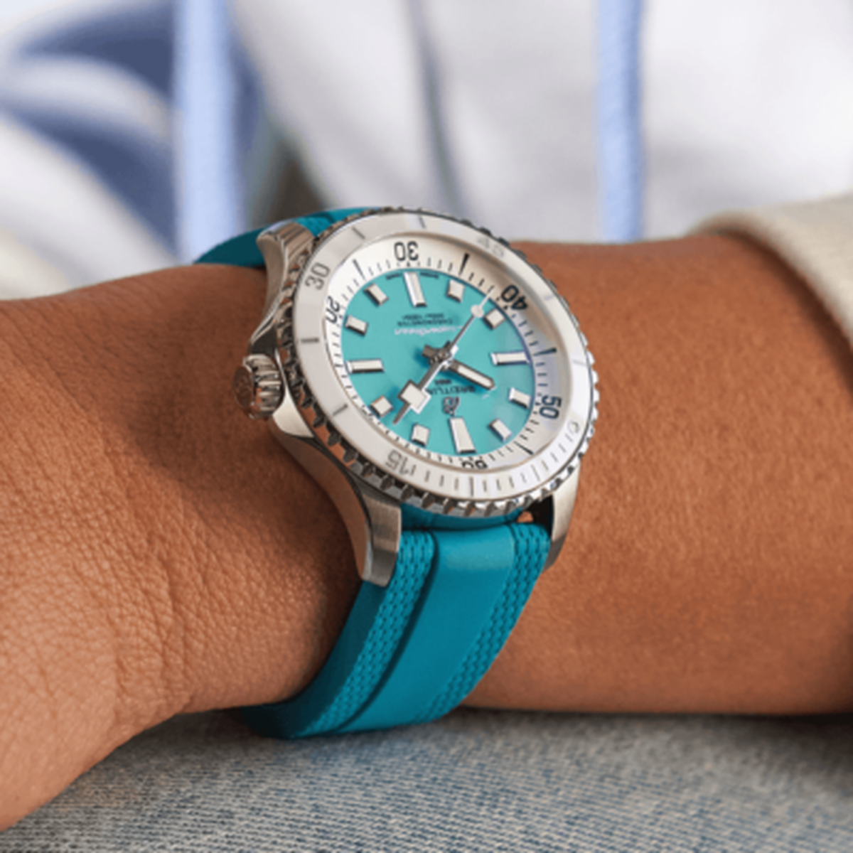 Breitling Superocean Automatic 36mm Turquoise A17377211C1S1 | LORO