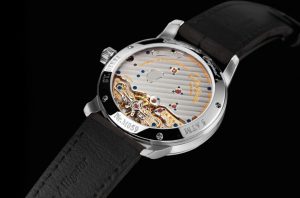 Glashuette_Original-1-65-01-23-12-04-Detail-2-1240x820