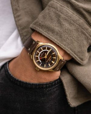 NORQAIN_GMT_Brown_Wristshot_Website.jpg