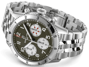 a233802a1l1a1-classic-avi-chronograph-42-curtiss-warhawk-rolled-up-2