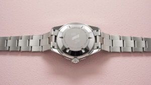 01 733 7771 4058-07 8 19 18_gallery_1920x1080px.jpg
Model Name: Divers Sixty-Five