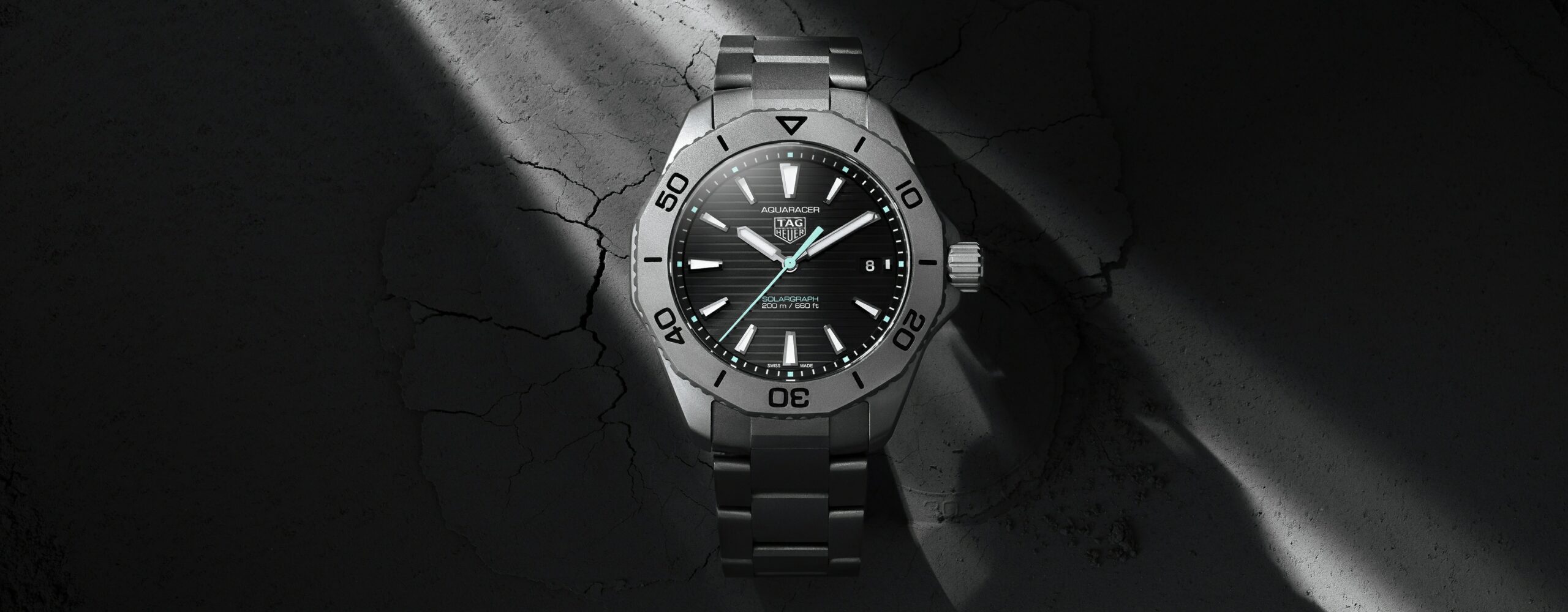 Tag Heuer Aquaracer Professional 200 Solargraph Titanium Black