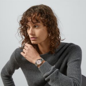 Gucci G-Timeless Bee Motif Quartz Pink 32mm YA1265033 | LORO