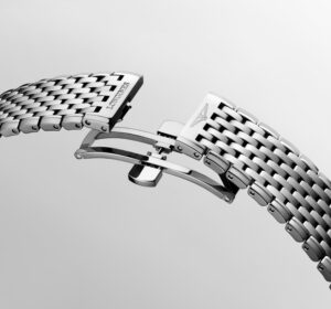 la-grande-classique-de-longines-l4-866-4-11-6-bottom-detailed-view-2143x2000-58-1733406619