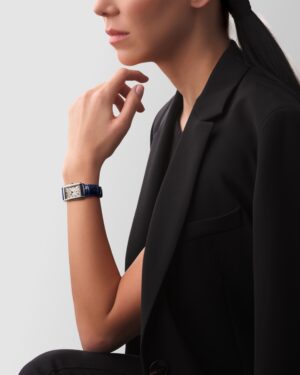 longines-dolcevita-l5-512-4-71-7-bottom-detailed-view-1600x2000-52-1733402818