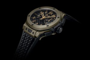 Big-Bang-20th-Anniversary-Full-Magic-Gold-Ceramic-43-mm-PR_0 (1)