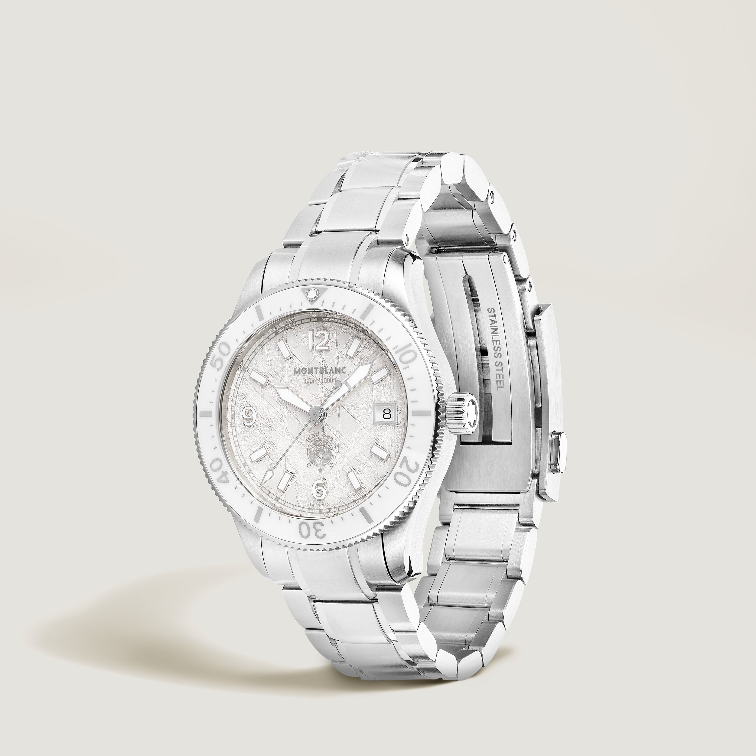 モンラッシェ Montblanc Iced Sea Date 0 Oxygen Glacial White 38mm 134024 | LORO