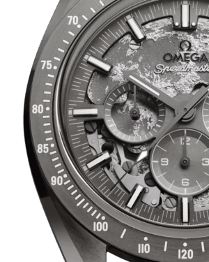 imgi_106_omega-speedmaster-dark-side-of-the-moon-co-axial-master-chronometer-chronograph-44-25_mm-31092445006001-portrait-2-56e4